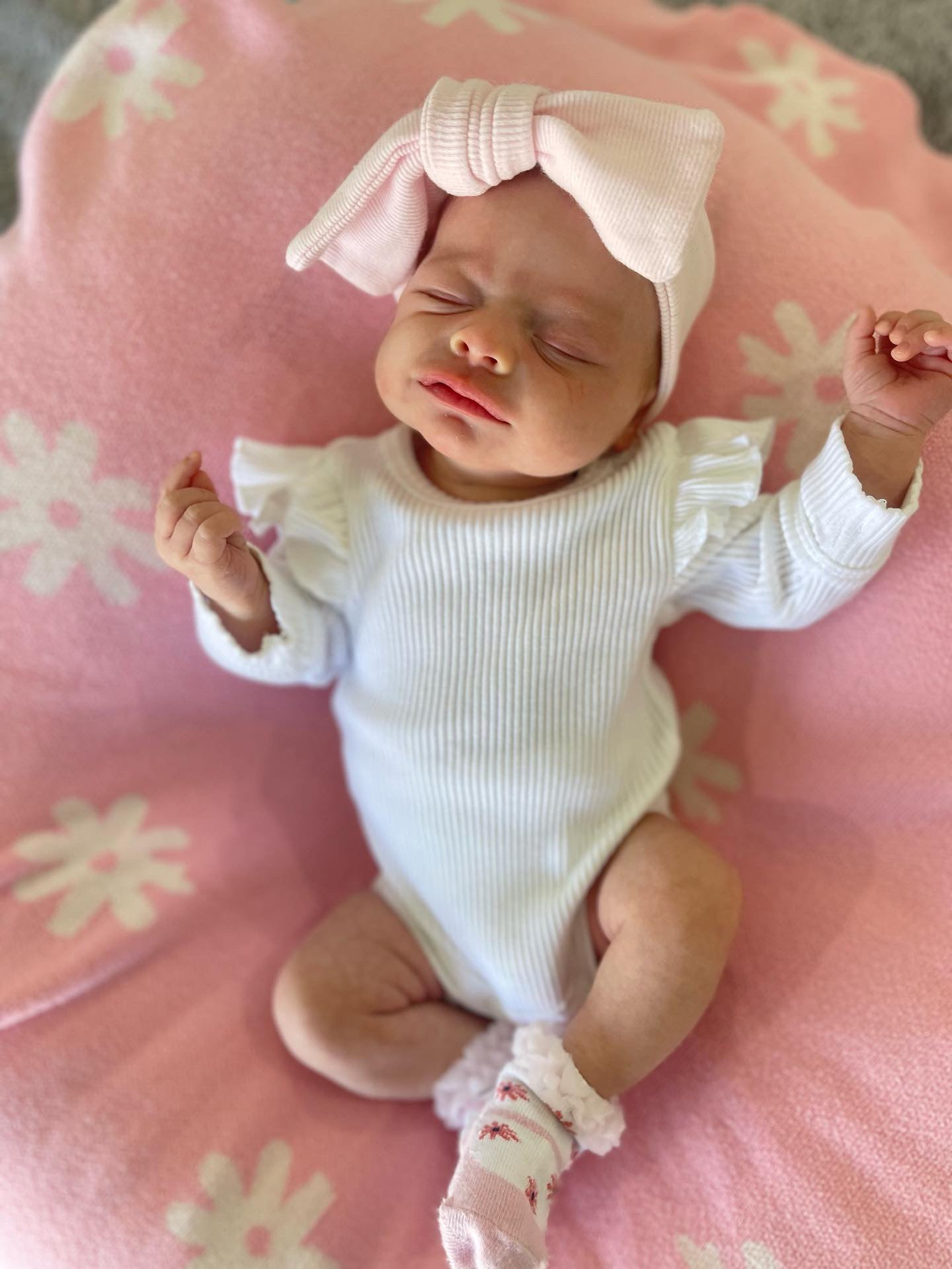 Daisy Dreams Reversible Blanket
